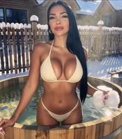 602436793: Chica busca chico en Málaga