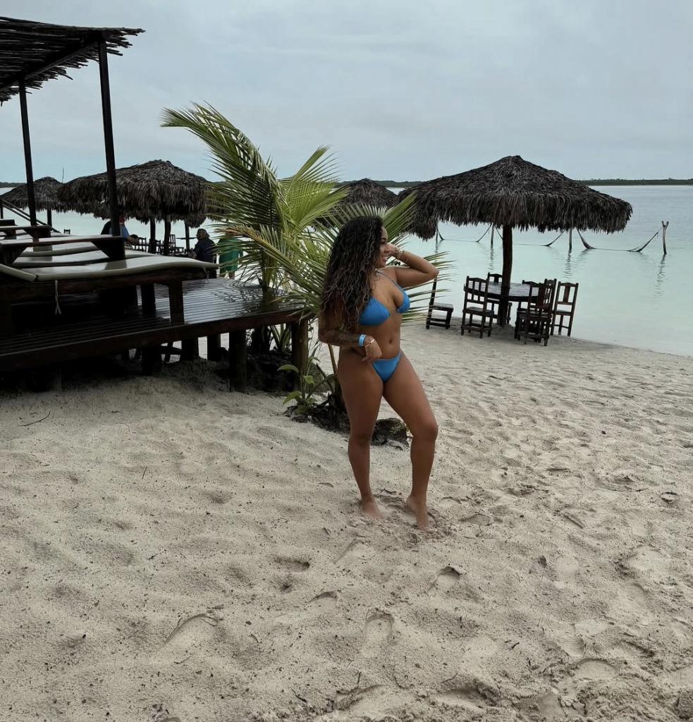 Chica busca chico en Granada: 