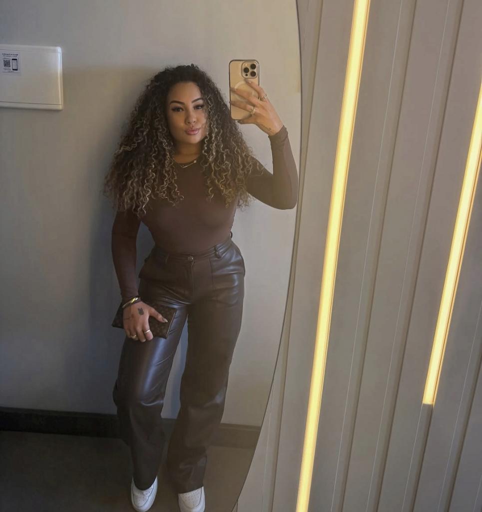 622633806: Chica busca chico en Granada