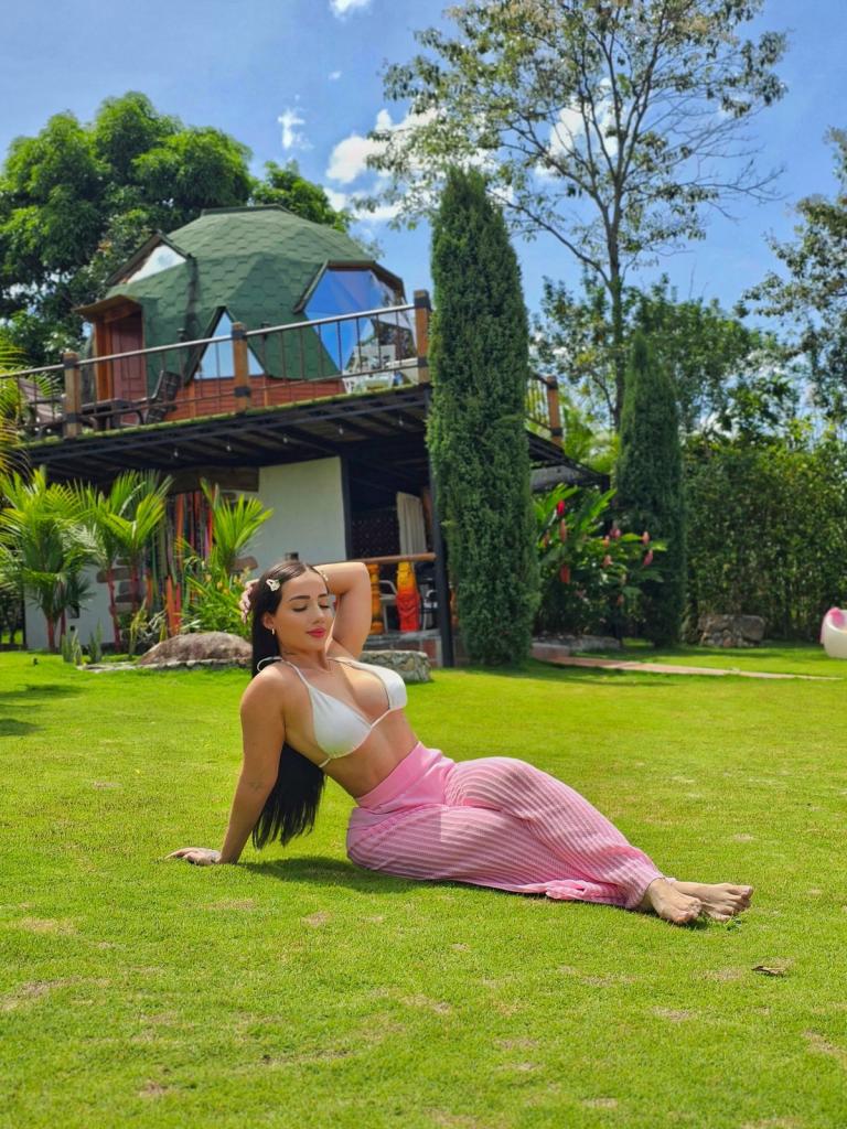 614227247: Chica busca chico en Málaga