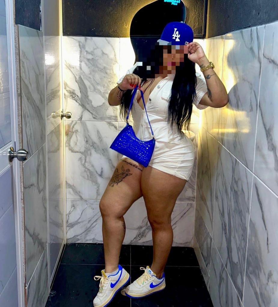 Chica busca chico en Tenerife: 