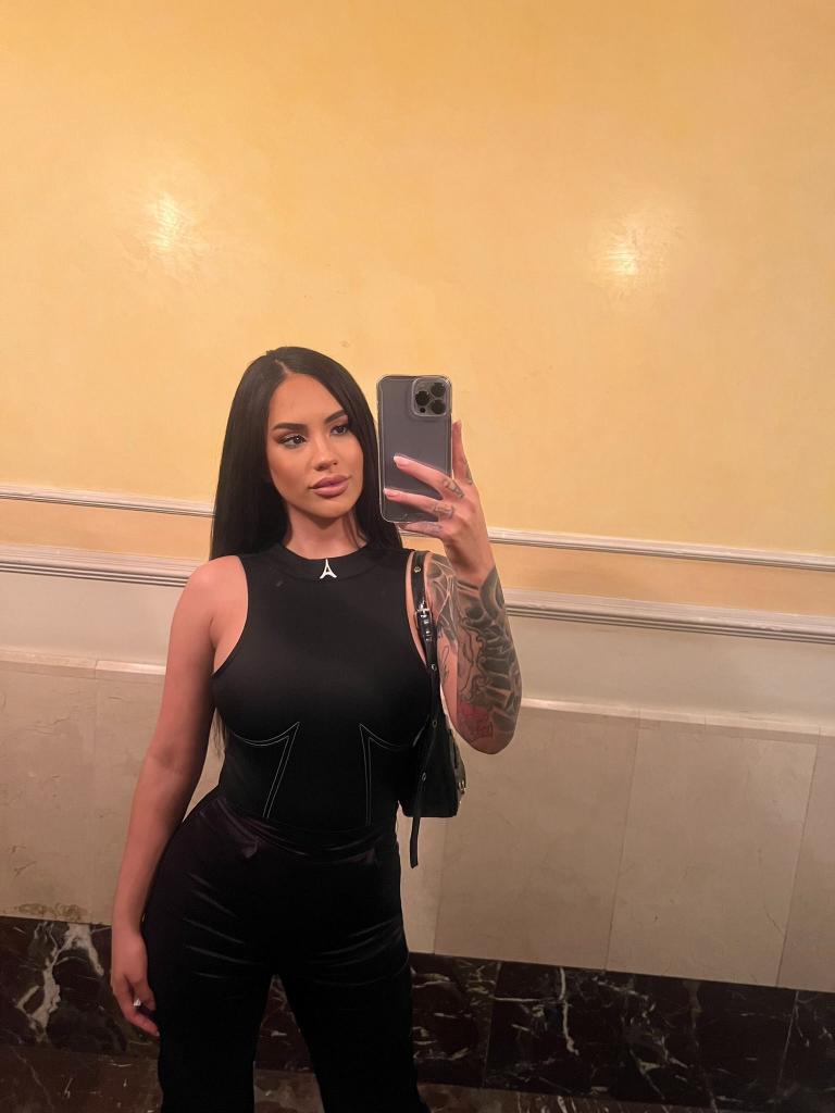 Chica busca chico en Barcelona: 