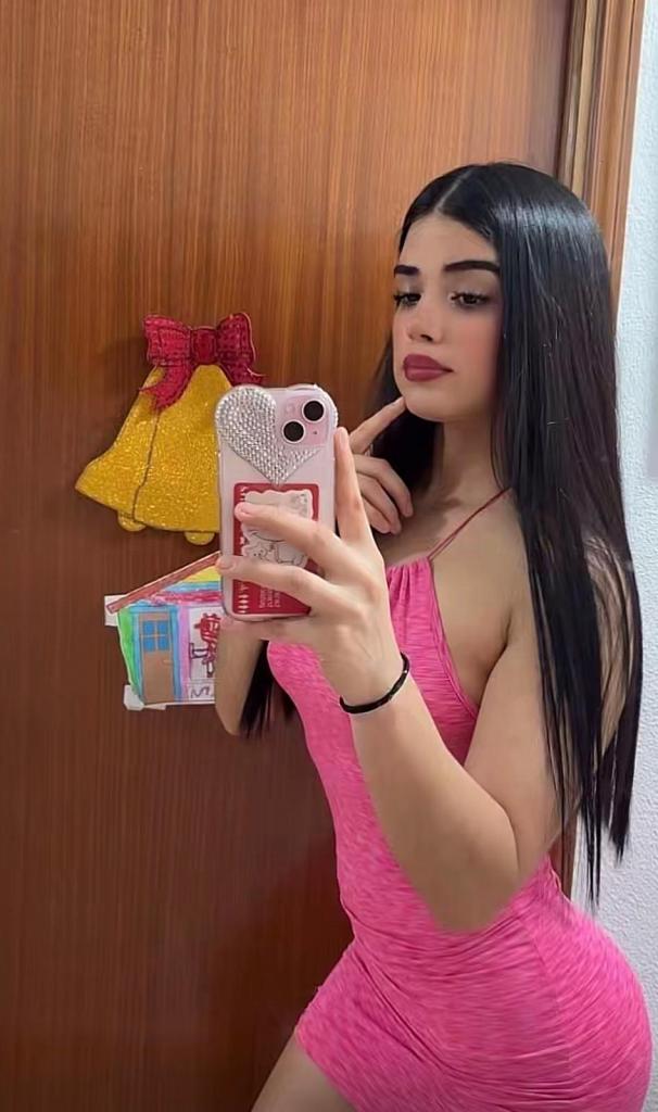 613619143: Chica busca chico en Almería