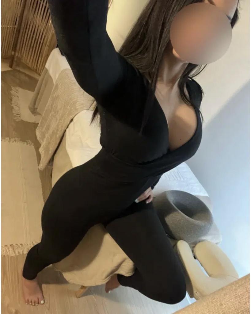 Chica busca chico en Granada: 