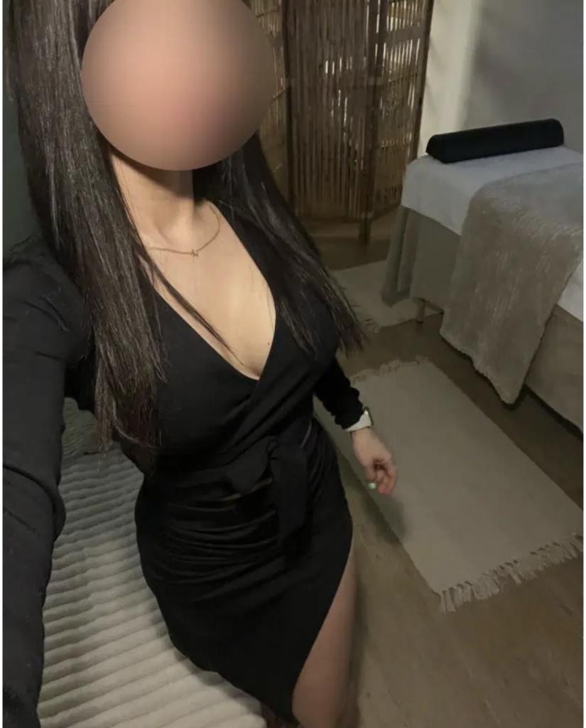 Chica busca chico en Granada: 