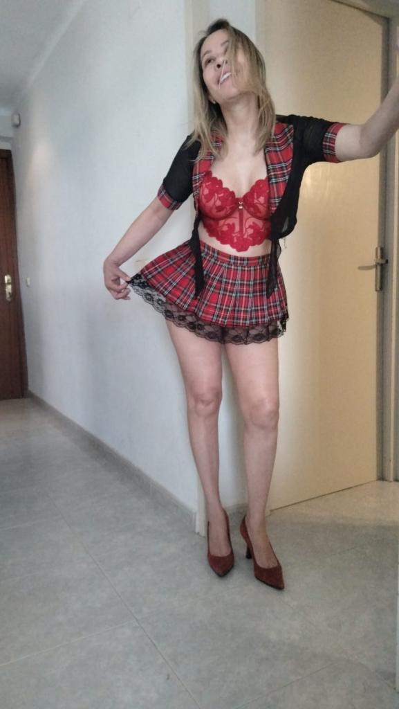 Chica busca chico en Tarragona: 