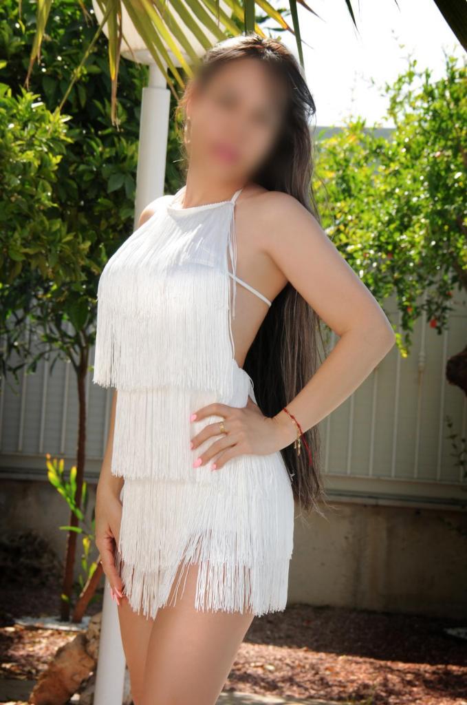 Chica busca chico en Málaga: Chica busca chico