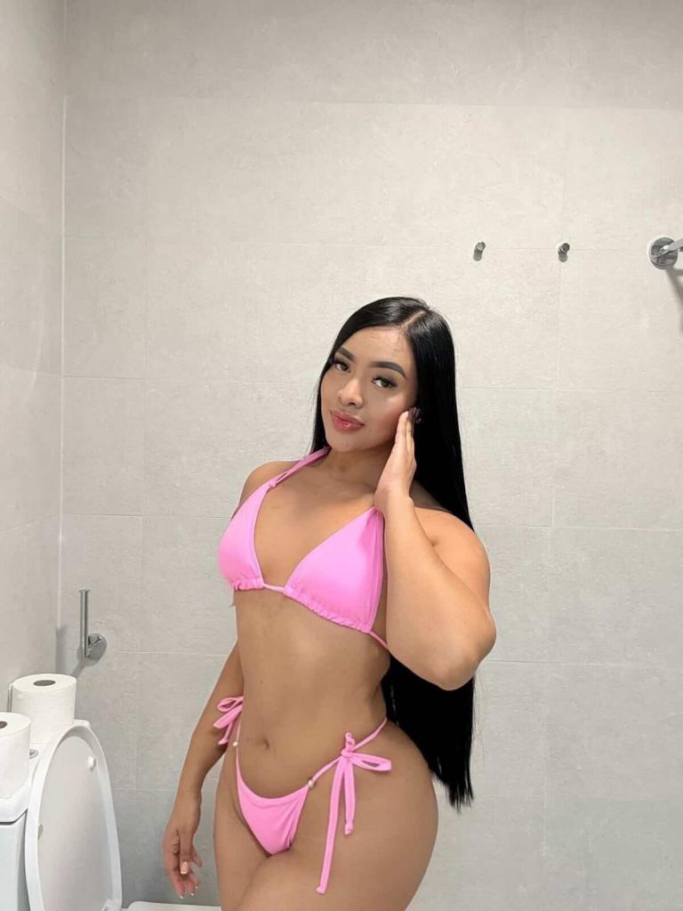 Chica busca chico en Tenerife: 