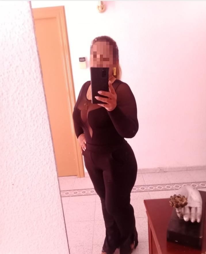 Chica busca chico en Murcia: 