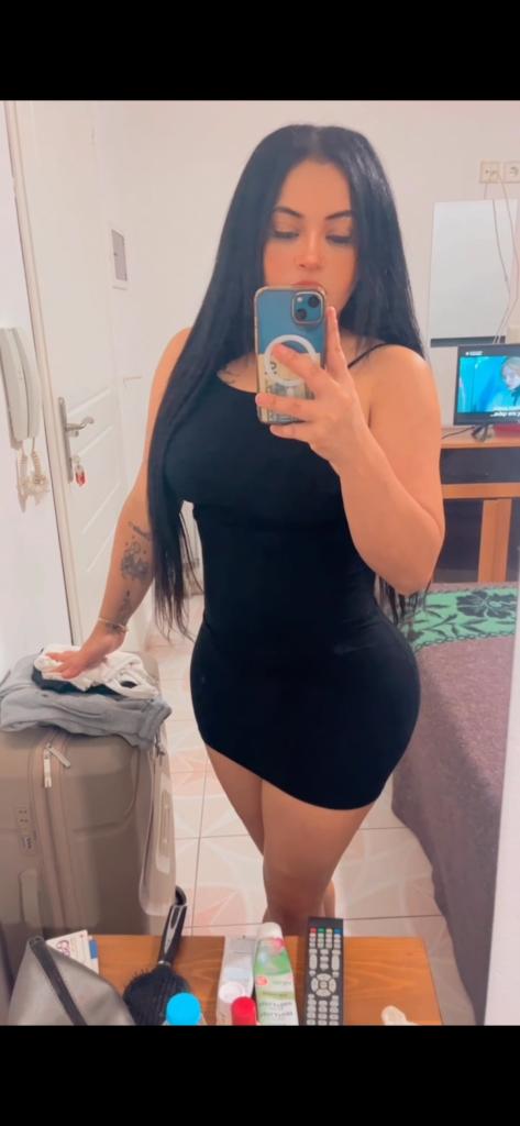 Chica busca chico en La Coruña: 