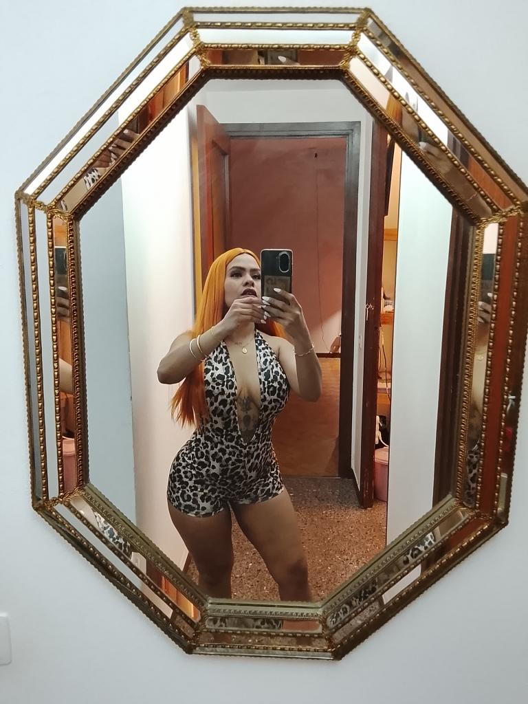 Chica busca chico en Barcelona: 