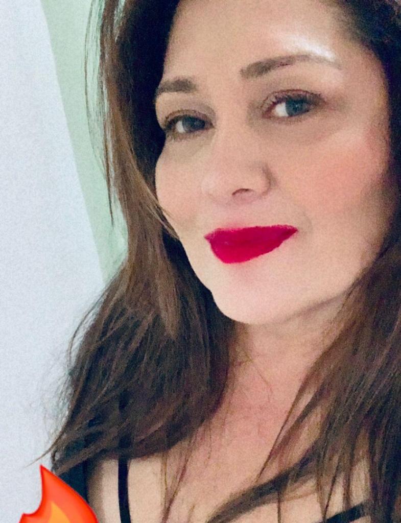 Chica busca chico en Asturias: 