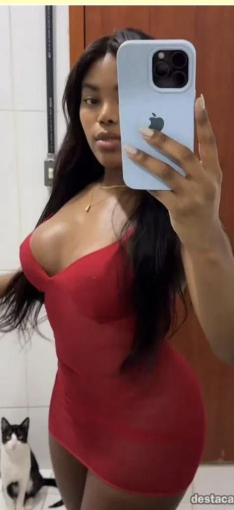 Chica busca chico en Huelva: 