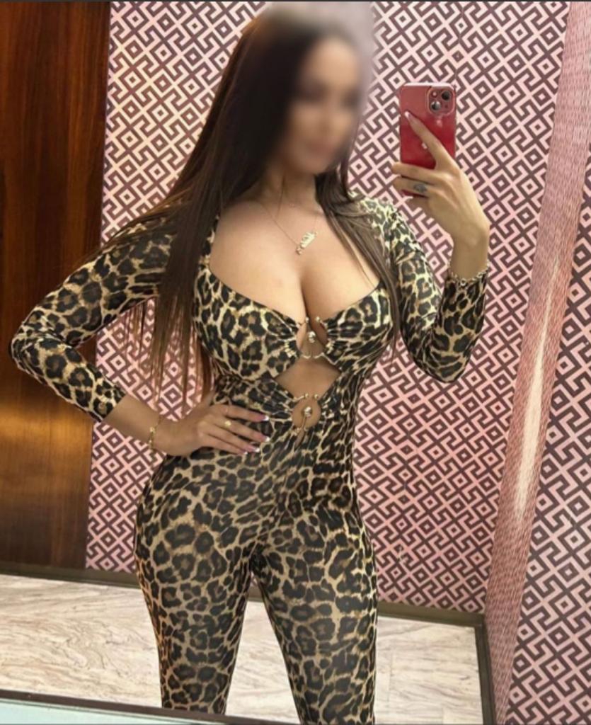 643738718: Chica busca chico en Madrid