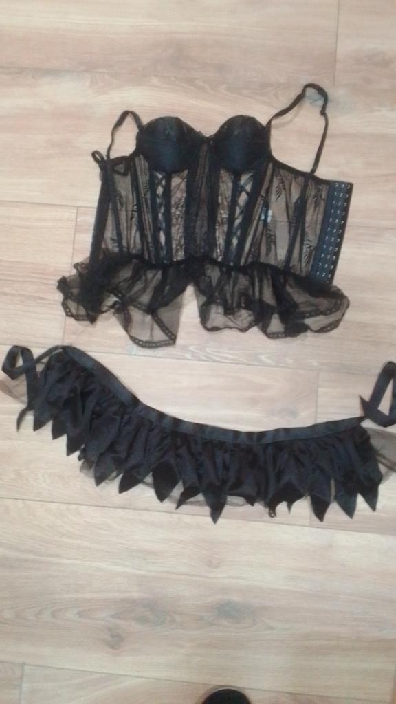 Chica busca chico en Barcelona: Chica busca chico