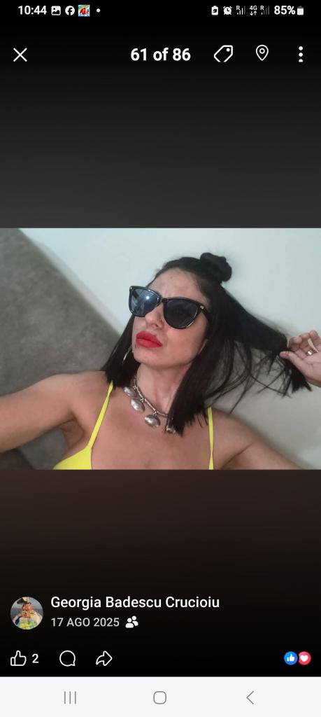 671452461: Chica busca chico en Sevilla