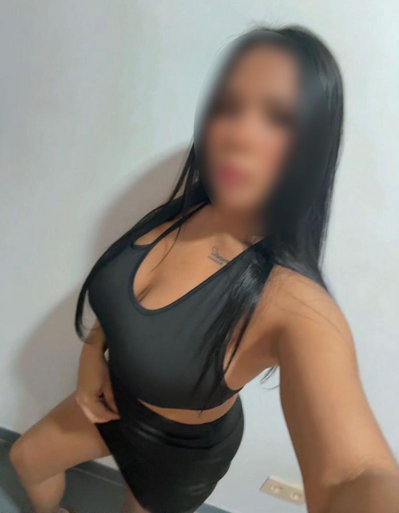 Chica busca chico en Granada: 