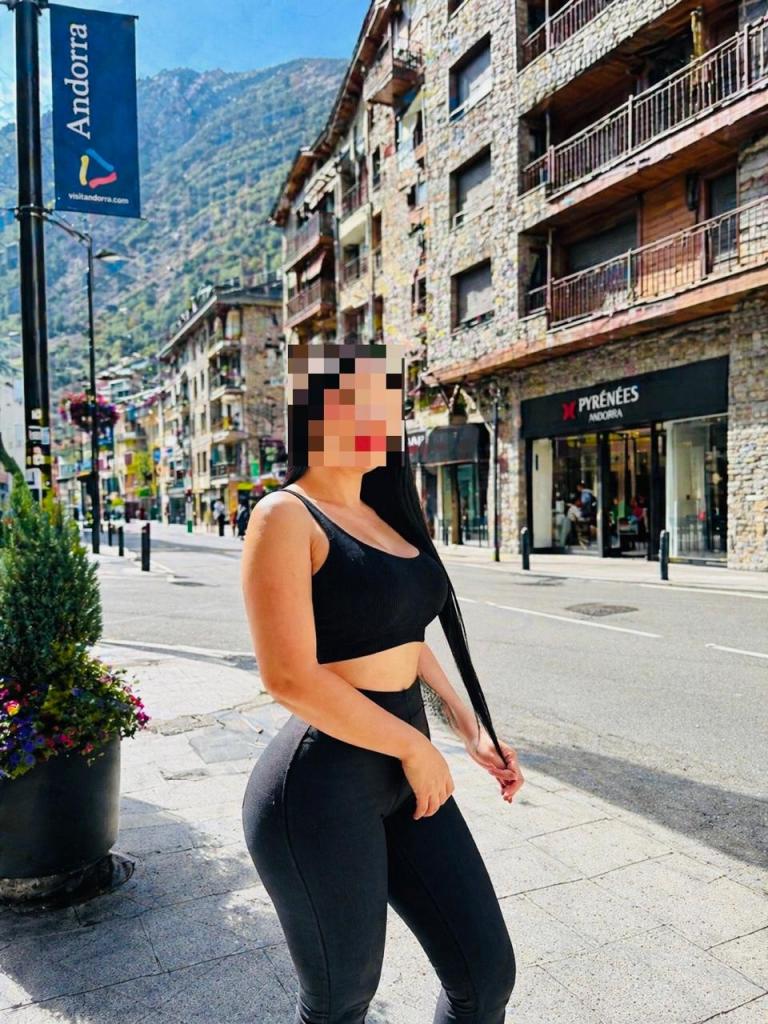 Chica busca chico en Lérida: 