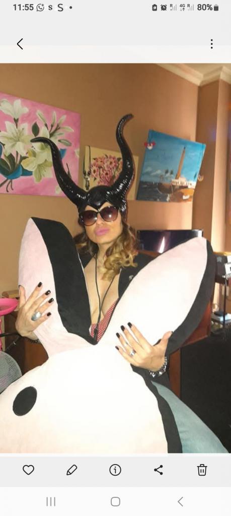 Chica busca chico en Sevilla: 