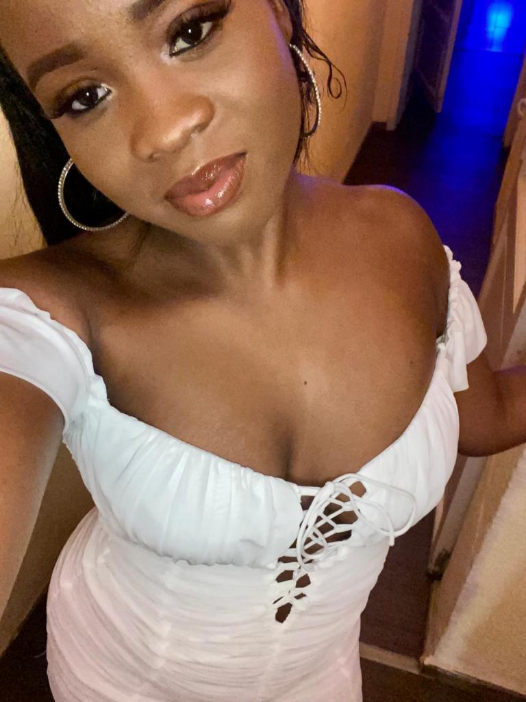 Chica busca chico en Mallorca: 