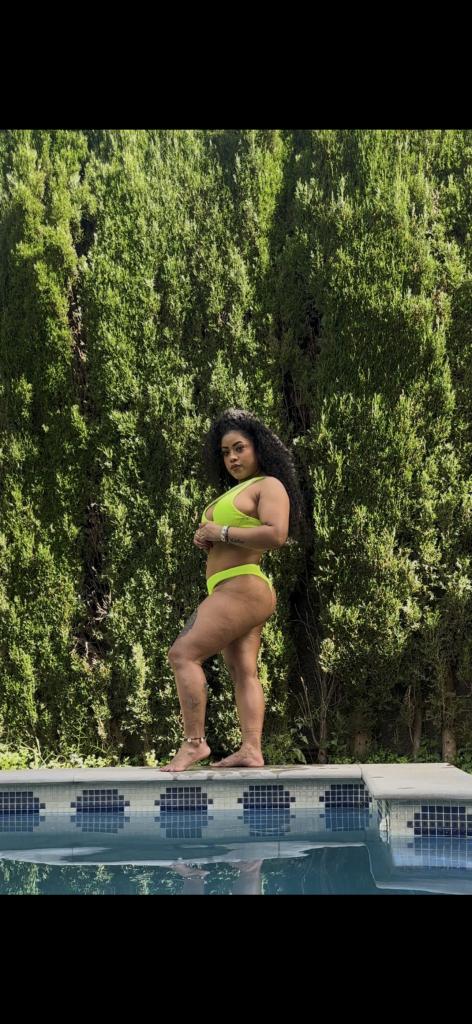 Chica busca chico en Granada: 