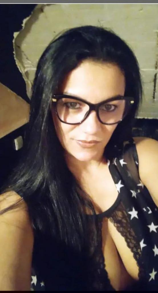 Chica busca chico en Lérida: 