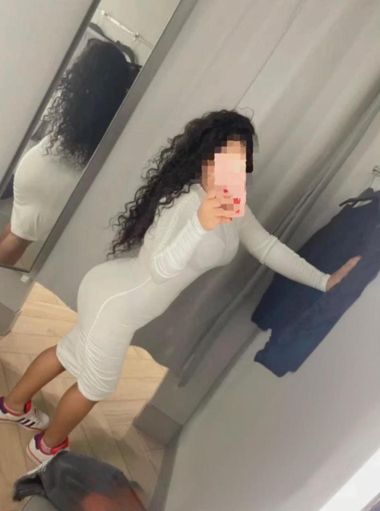 Chica busca chico en Pontevedra: 