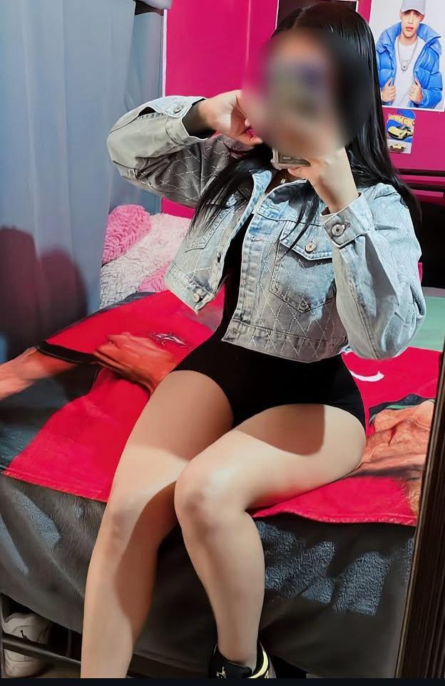 Chica busca chico en Lérida: 