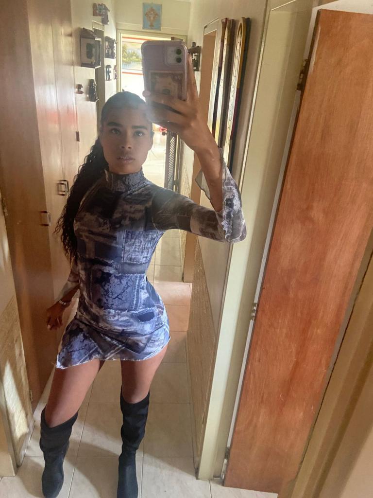 Chica busca chico en Sevilla: 