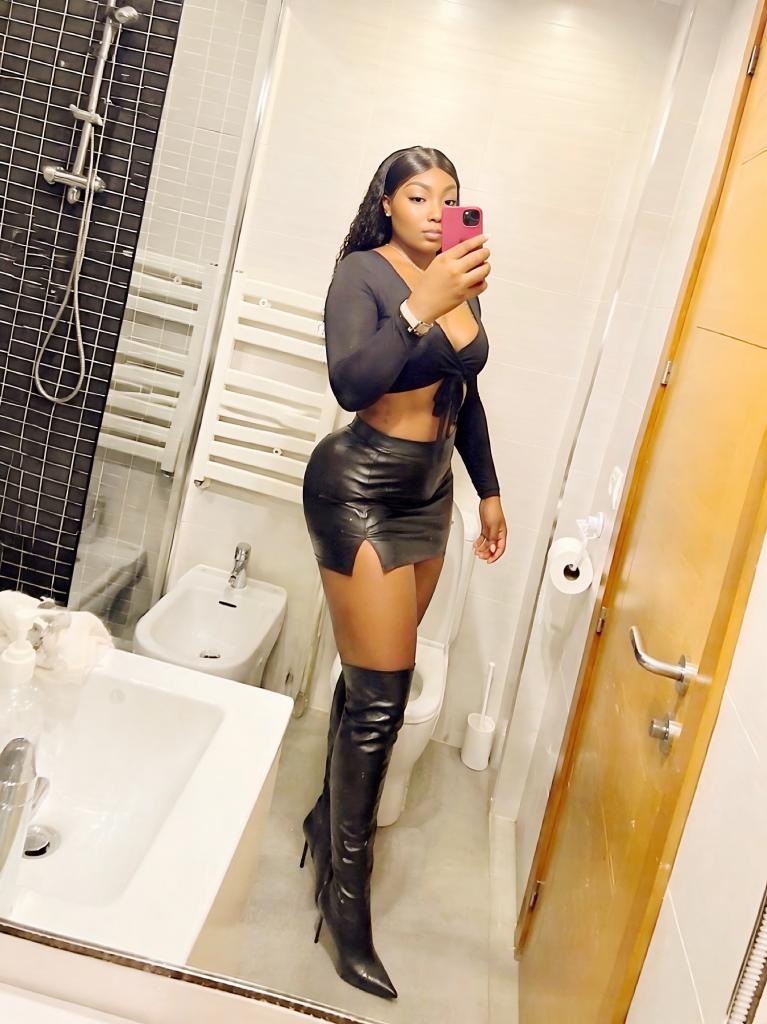 Chica busca chico en Alicante: 