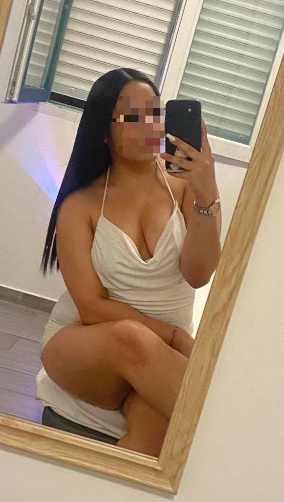 Chica busca chico en Sevilla: 