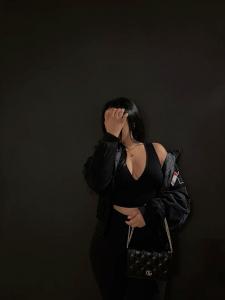 613827517: Chica busca chico en Granada