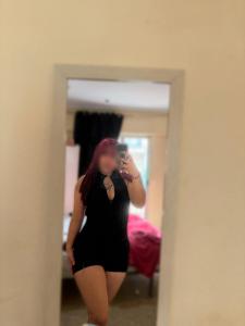 683468788: Chica busca chico en Valencia