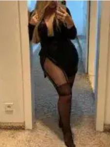 613775463: Chica busca chico en Pontevedra