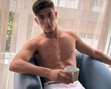 610240193: Chico busca chica en Barcelona