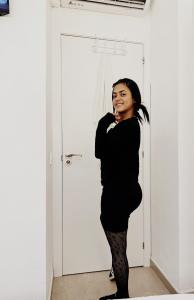 655734563: Chica busca chico en Sevilla