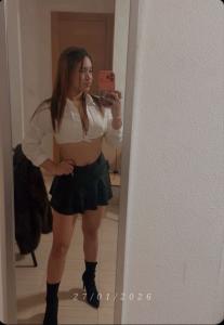 674584917: Chica busca chico en Granada