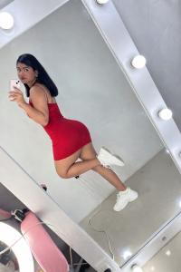 641731213: Chica busca chico en Barcelona