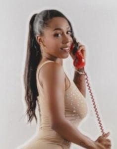 986419963: Chica busca chico en Pontevedra