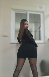 672960063: Chica busca chico en Orense