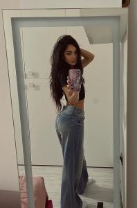 637734174: Chica busca chico en Valencia
