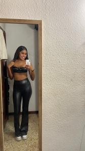 671829110: Chica busca chico en La Coruña