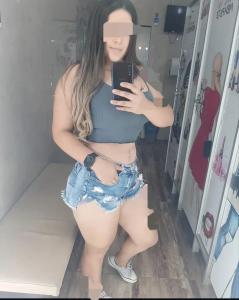 641362919: Chica busca chico en Barcelona