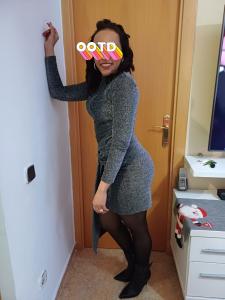 660106231: Chica busca chico en Gerona