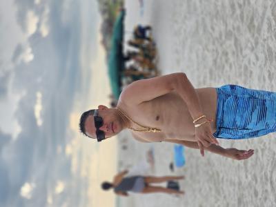 662576896: Chica busca chico en Tarragona