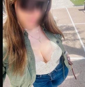 640987325: Chica busca chico en Murcia