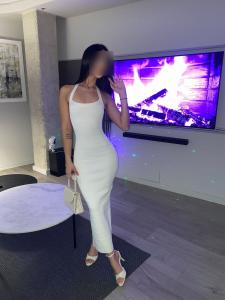 632399247: Chica busca chico en Málaga