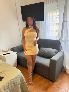 603925866: Chica busca chico en Madrid