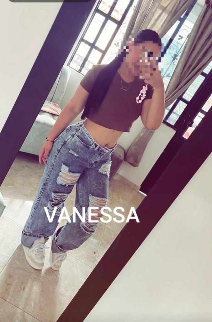 Chica busca chico en Almería: 