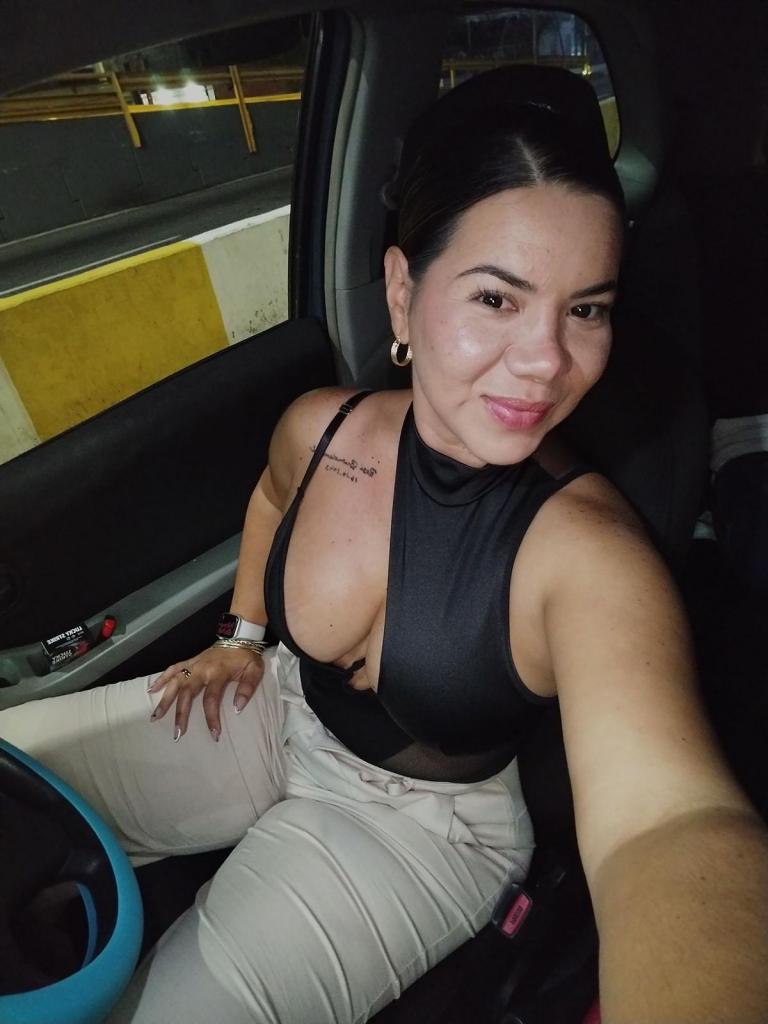 Chica busca chico en Castellón: 